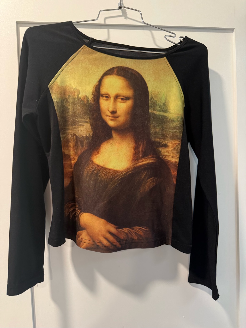 Vintage Mona Lisa Graphic Long Sleeve Top - Black And Golden Print
